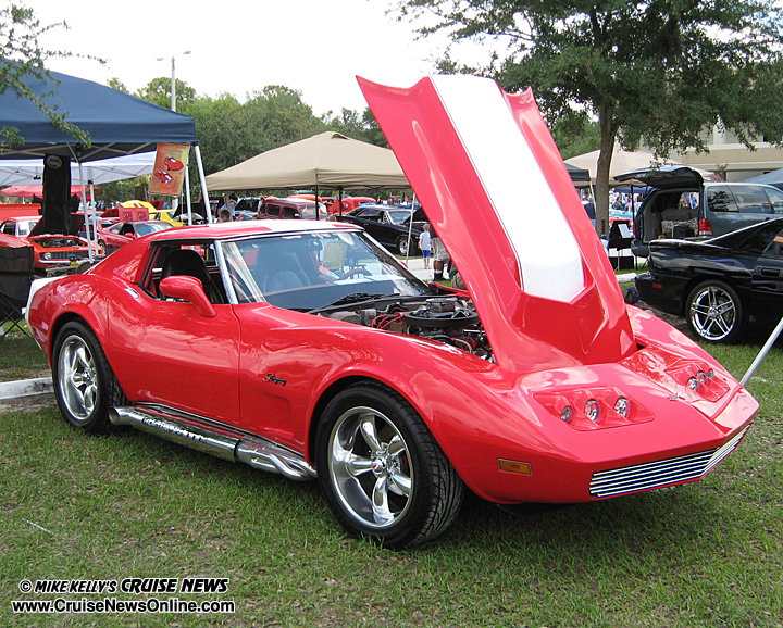  Florida owns this outstanding 1976 Corvette Stingray